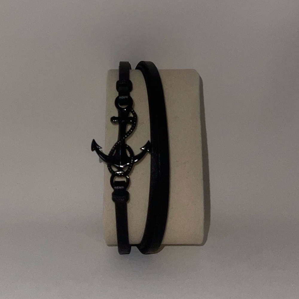 Men’s anchor bracelet
